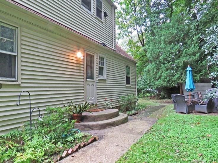 300 Warburton Ave Unit 2, HastingsonHudson, NY 10706 Room for Rent