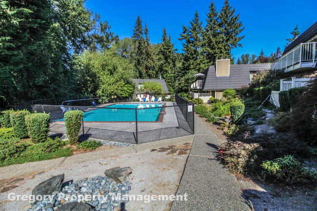 Photo - 9907 NE 124th St Apartment