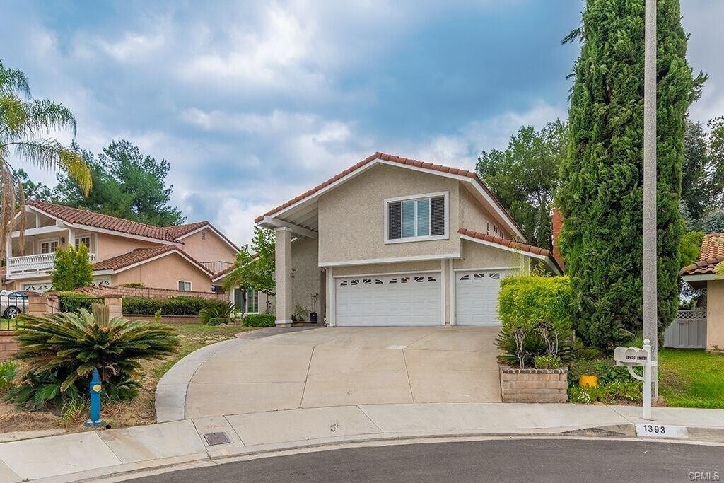 Primary Photo - 1393 Rangeton Dr