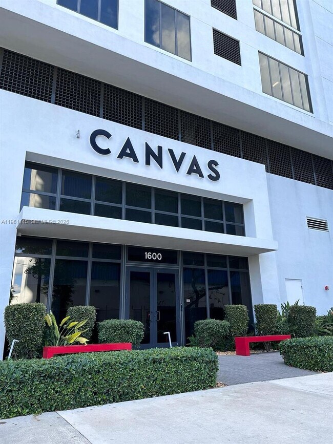 Foto del edificio - 1600 NE 1st Ave