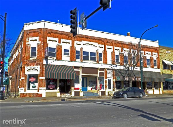 Primary Photo - 1018 1/2 7th Ave
