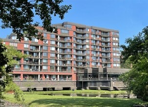 Building Photo - 50 E Hartsdale Ave
