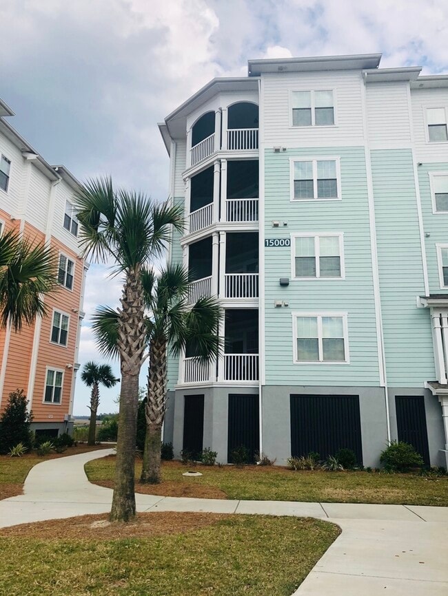 Building Photo - 15306 Sweet Pl