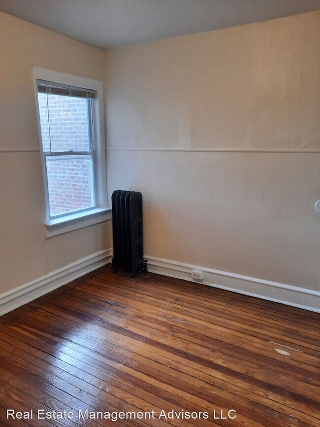 Foto del edificio - 3 br, 1 bath House - 2525 LLoyd St