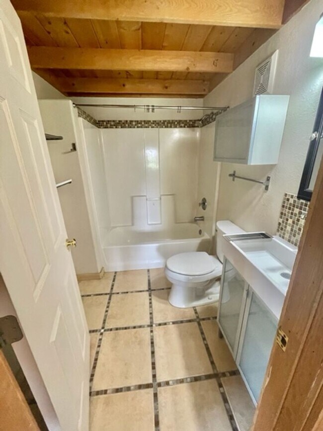 Foto del edificio - 1BD Loft in the Heart of Downtown Pagosa Springs