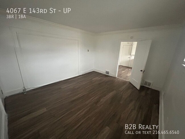 Foto del edificio - 4067 E 143rd St
