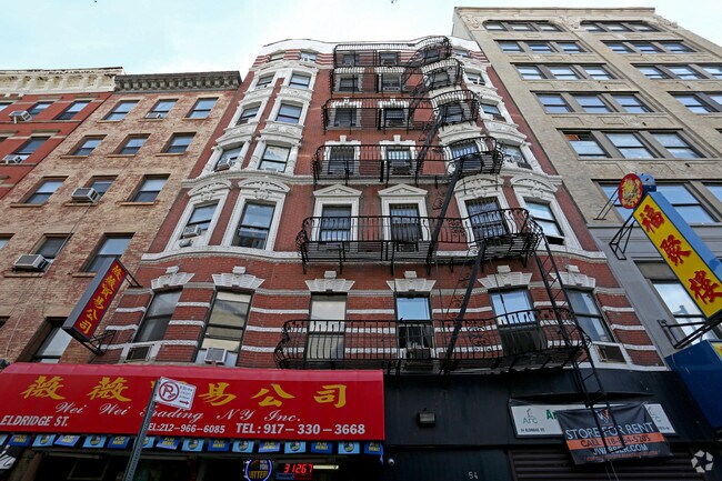 Building Photo - 54 Eldridge St