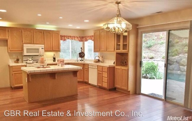 Building Photo - 4 br, 2.5 bath House - 109 Prisser Way