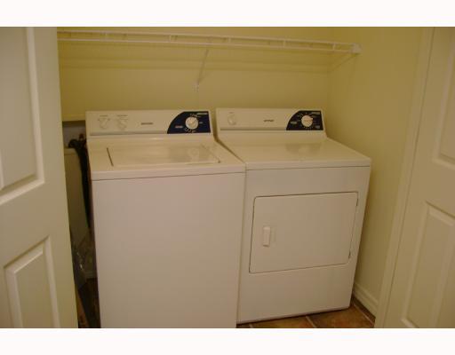 Laundry Room - Oxford Place