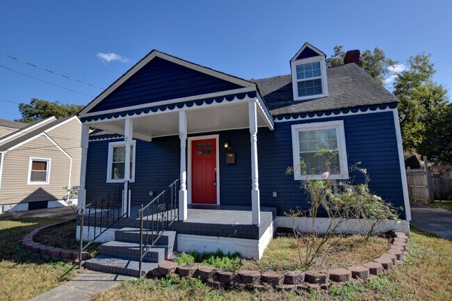 Building Photo - 3 Bed, 2.5 Bath Home in Port Norfolk