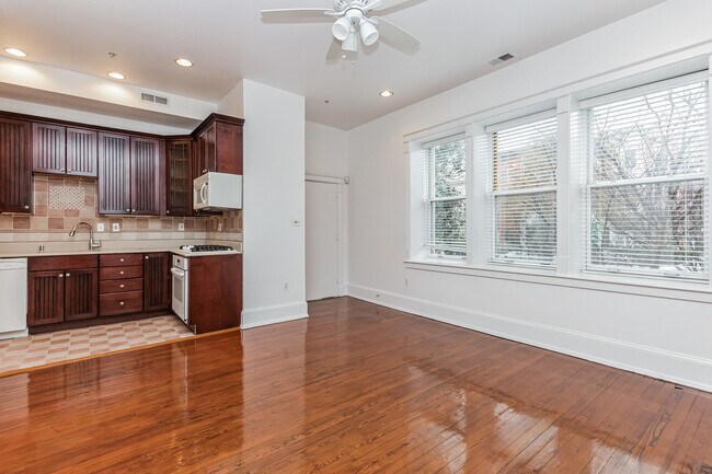 Building Photo - 1511 13th St NW