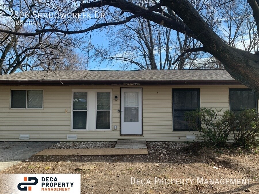 Primary Photo - 3 Bedroom House