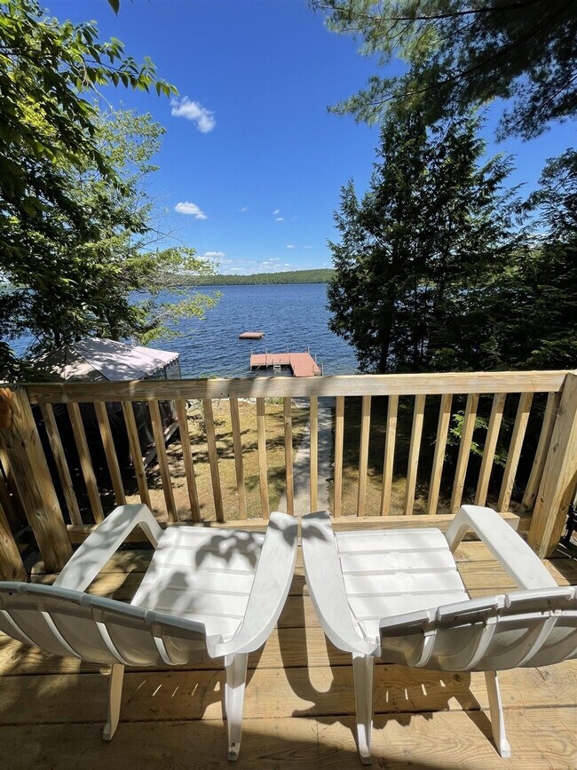 Foto del edificio - 613 Peabody Pond Rd