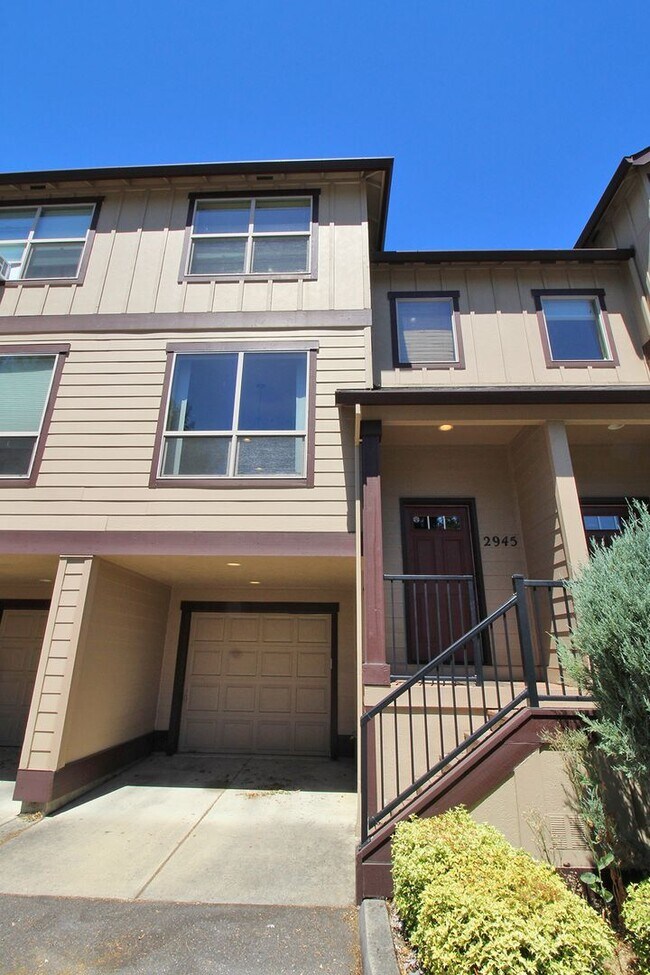Foto del edificio - 2945 SW 187th Ave