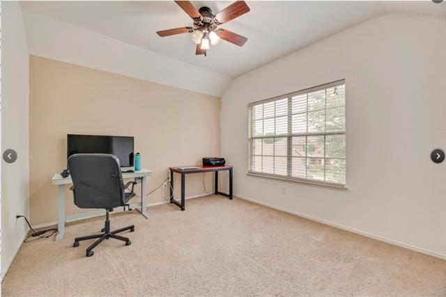 Foto del edificio - 15704 Ringdove Ct