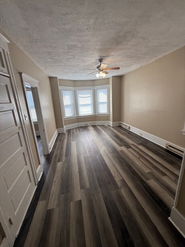 Foto del edificio - 409 S Potomac St