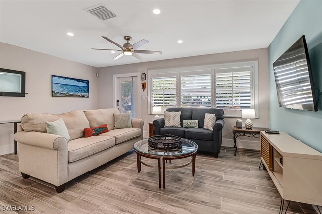 Foto del edificio - 3470 Lakeview Dr