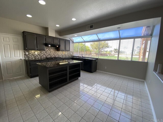 Foto del edificio - 605 Westview Pl