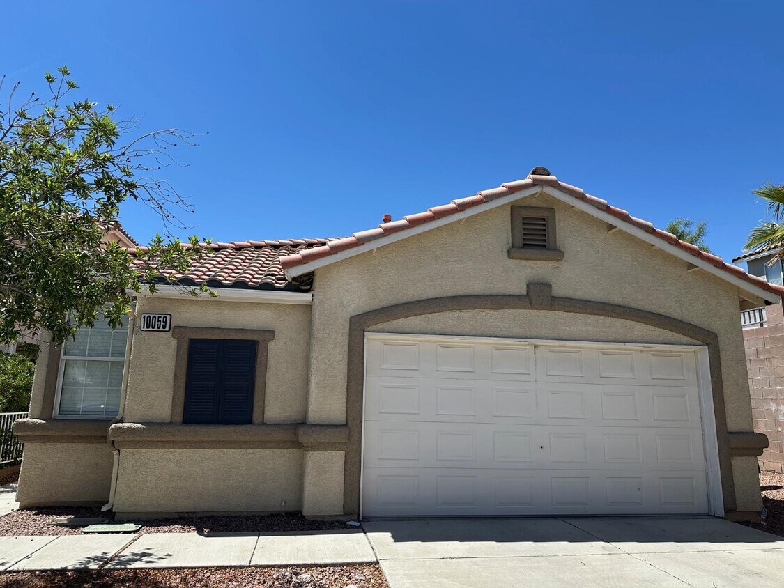 Foto principal - 10059 W Cherokee Ave
