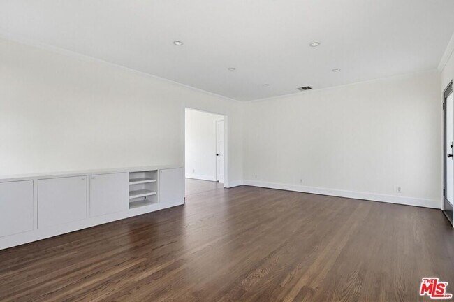 Foto del edificio - 3014 Sagamore Way