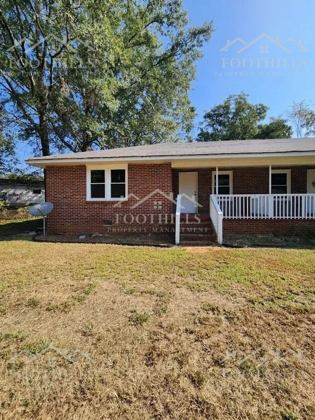 Foto principal - 3311 Berry Ln