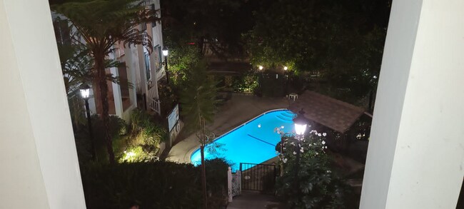 Foto del edificio - 4024-4028 Los Feliz Blvd