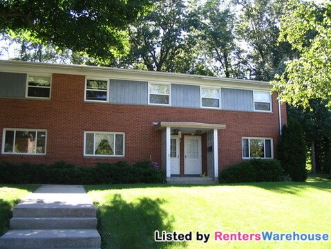 Primary Photo - 945 Woodland Ave
