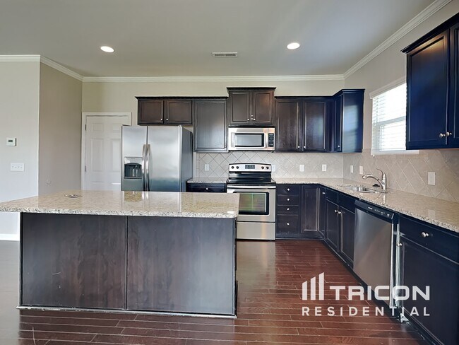 Foto del edificio - 1725 White Willow Ave Ave