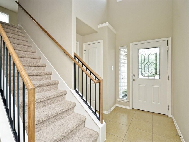 Building Photo - 8725 White Ibis Dr