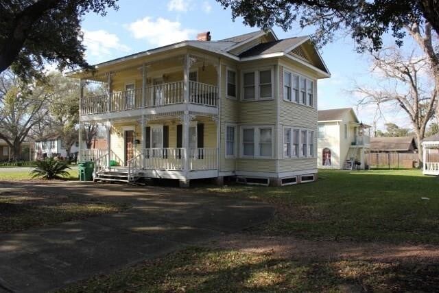 Building Photo - 8001 Hartford St