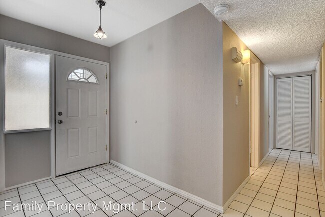 Building Photo - 3 br, 2 bath House - 5513 Eugene Ave