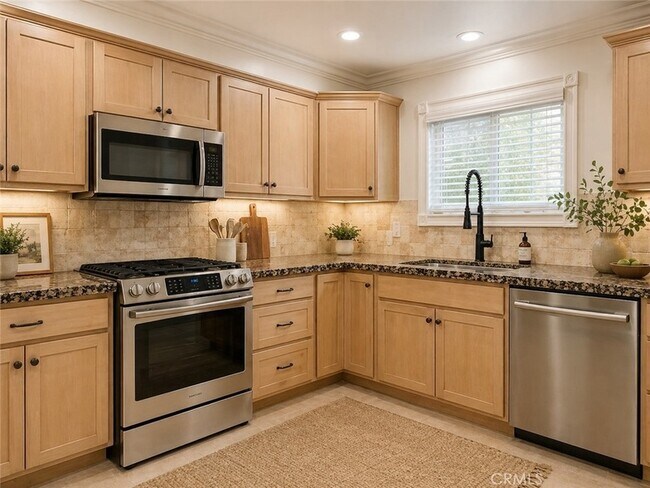 Foto del edificio - 4142 Patrice Rd