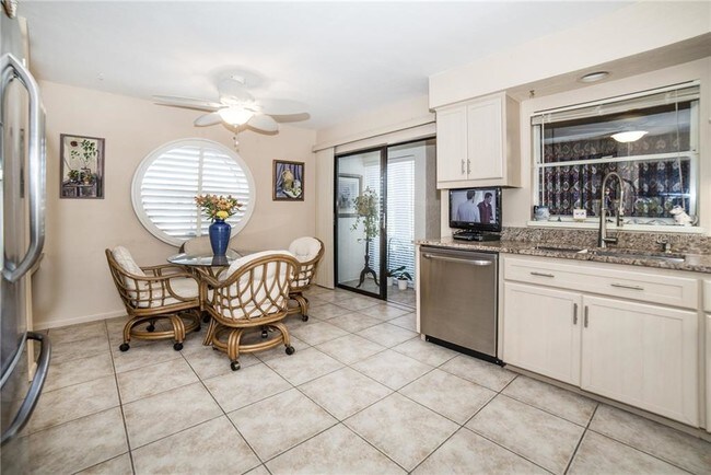 Foto del edificio - 8728 54th Ave W