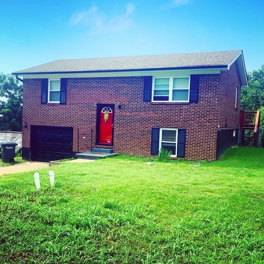 107 Dixon Ave, Elizabethtown, KY 42701 House Rental in Elizabethtown
