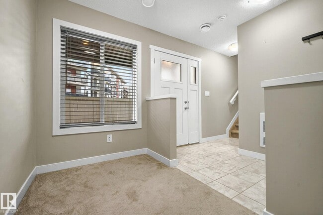Building Photo - 1530 Tamarack Blvd NW
