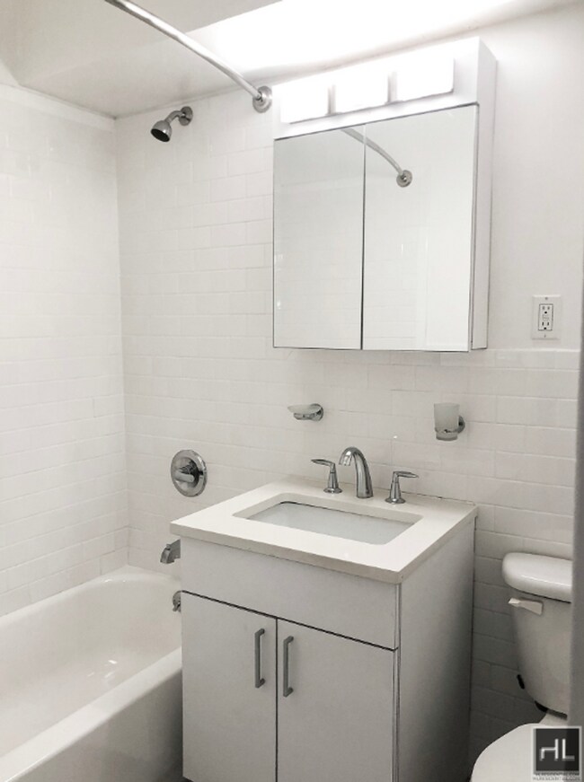 Foto del edificio - EAST 56 STREET