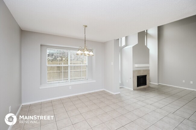 Foto del edificio - 4432 Arborwood Trail