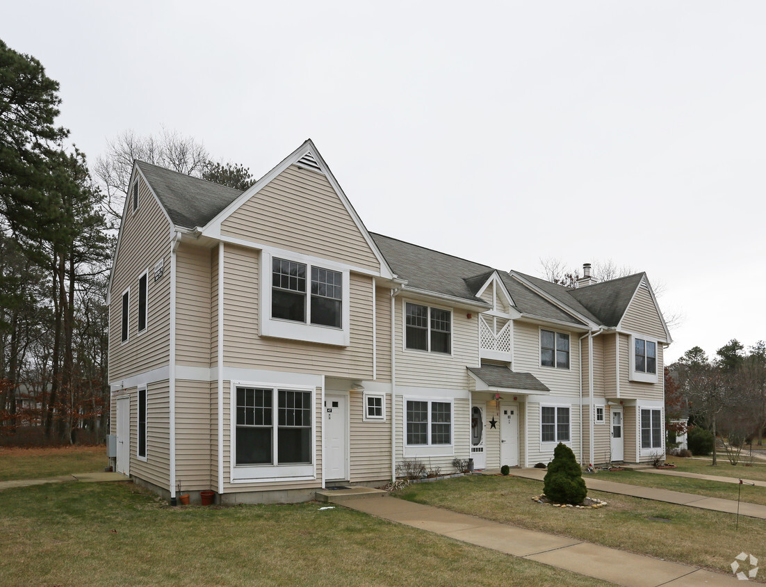 Accabonac Apartments East Hampton