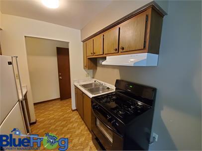 Foto del edificio - 348 E Marquette St