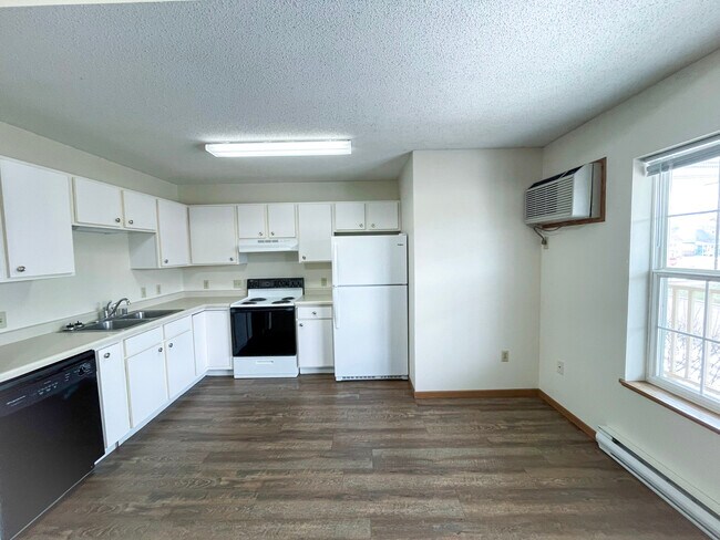 Foto del edificio - 627 Maple St