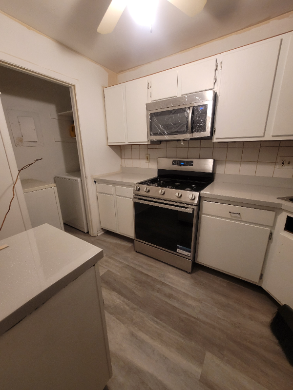 Building Photo - 1303 Morris Ct