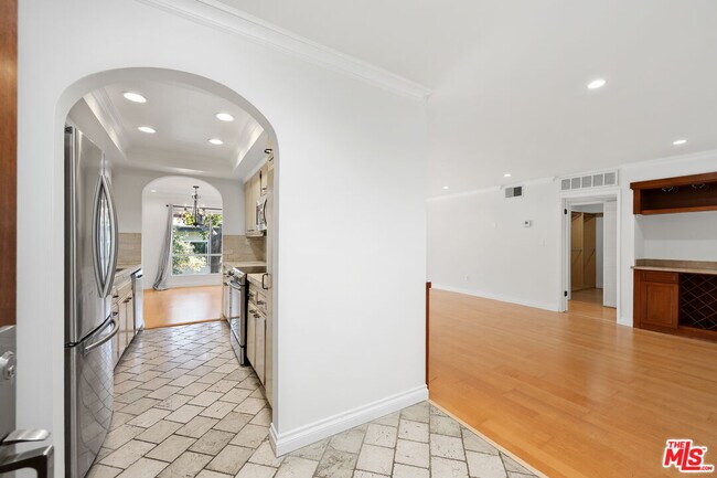 Foto del edificio - 11965 Gorham Ave