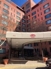 Building Photo - 1021 Arlington Blvd