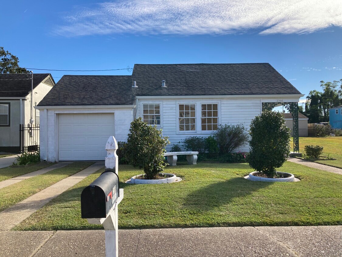 2366 Mendez St, New Orleans, LA 70122 House for Rent in New Orleans