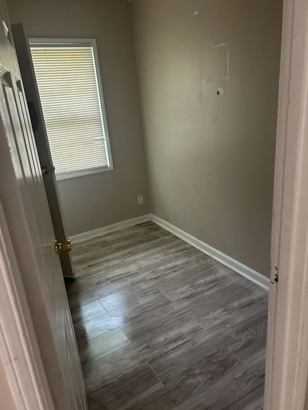 Building Photo - 2418 Adger Rd