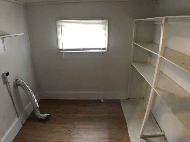 Foto del edificio - 420 S Hanover St