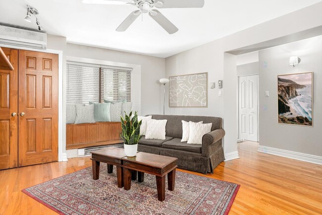 Building Photo - 1507 Av Argyle