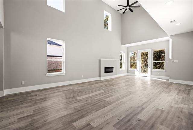 Foto del edificio - 9020 Creek Run Rd