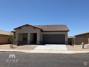 Building Photo - 2355 Oakmont Ln