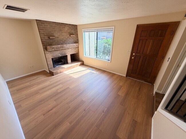 Foto del edificio - 6333 Fairway Ave SE